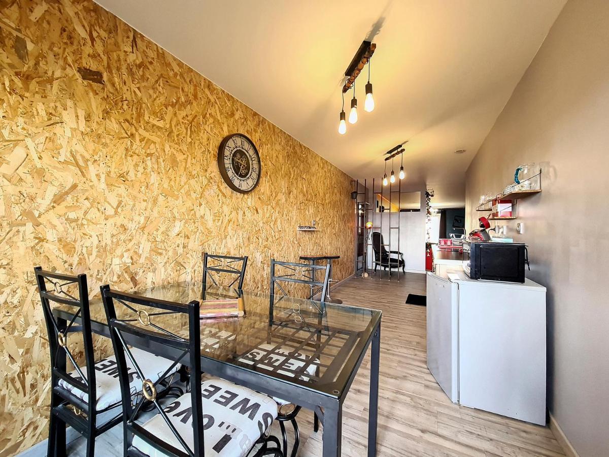 Nuit Insolite-Room Love Saint-Germain  Exterior foto