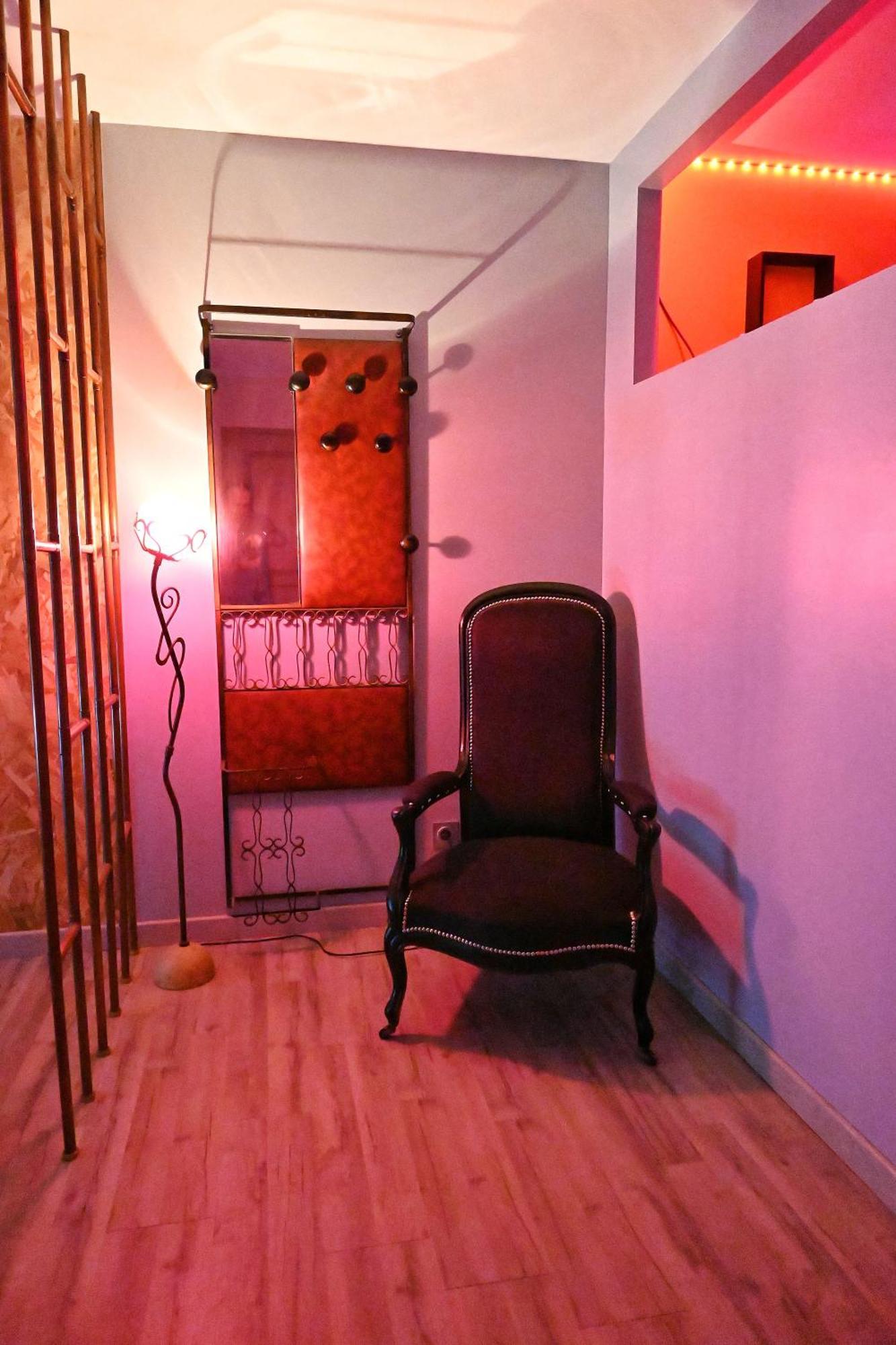 Nuit Insolite-Room Love Saint-Germain  Exterior foto